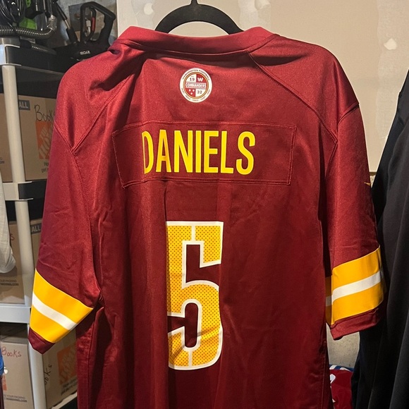 Nike Daniel’s Commanders Jersey - - Picture 2 of 4